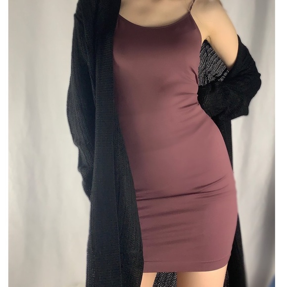 ✨NEW✨ Slip Dress -Seamless Plum - Picture 2 of 2